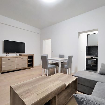 Luxury Korda Apartments 011 布德瓦 外观 照片