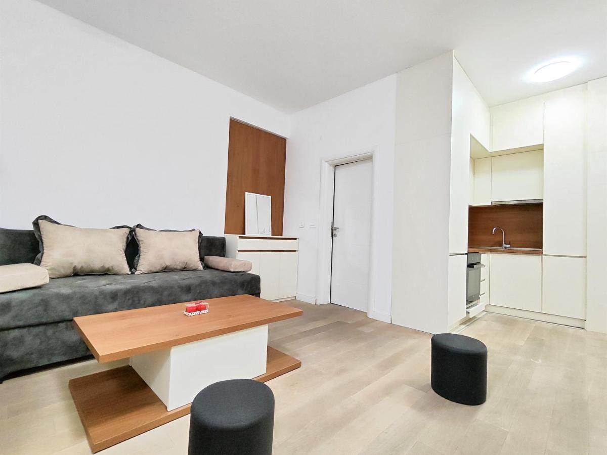 Luxury Korda Apartments 011 布德瓦 外观 照片