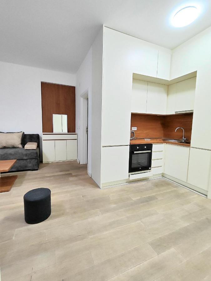 Luxury Korda Apartments 011 布德瓦 外观 照片