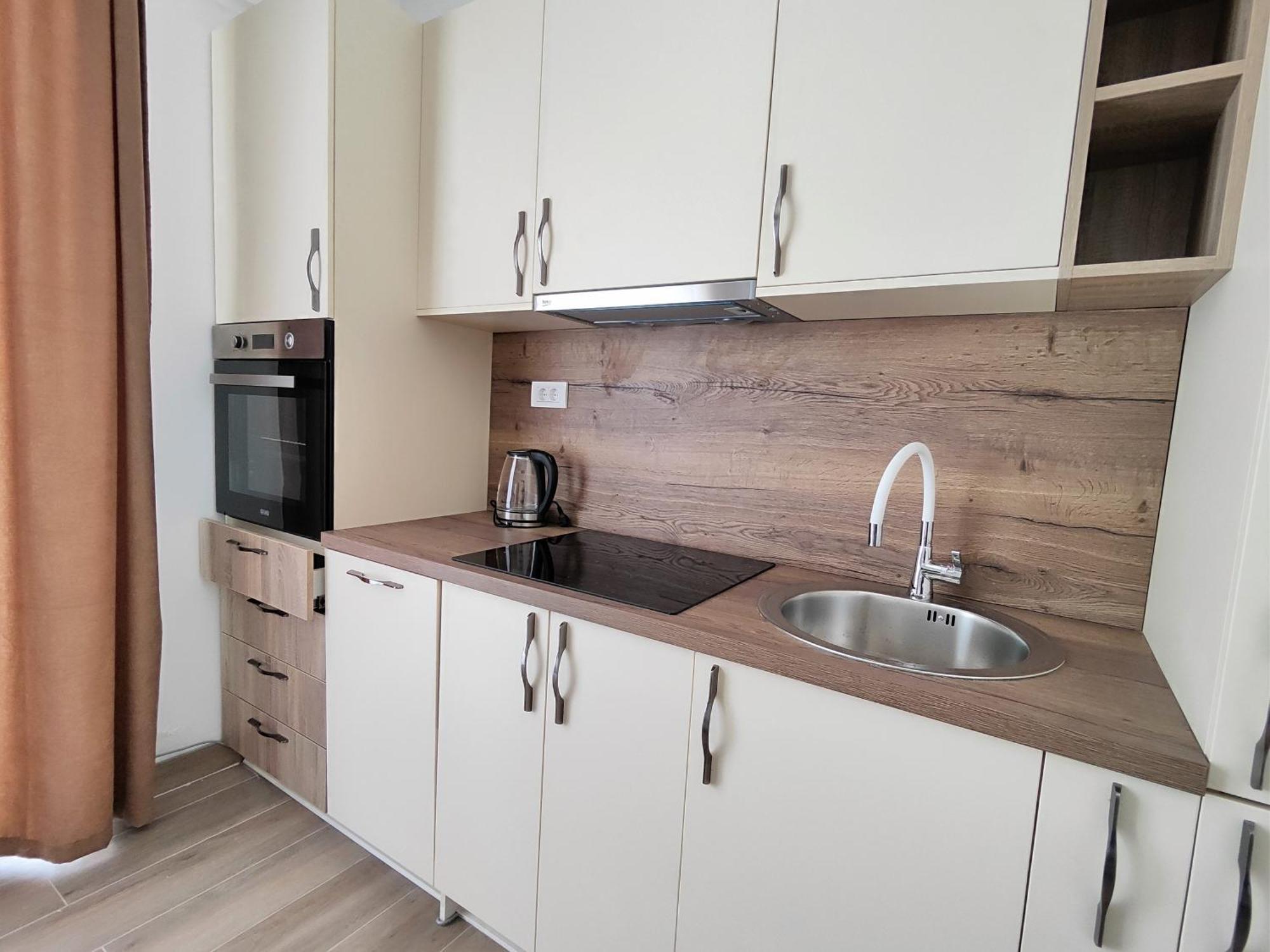 Luxury Korda Apartments 011 布德瓦 外观 照片